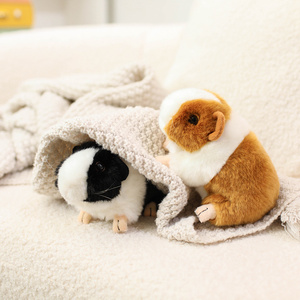 Peluche de Cobaya Personalizado Súper Suave con Relleno de Algodón PP para Regalos Navideños - Product Image 3