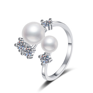 Anillo femenino de plata esterlina S925 con borde cruzado con moissanita y perlas de agua dulce, anillos finos ajustables de mesón al por mayor - Product Image 5