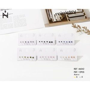 Orecchini a perno con zirconi a stella colorati 4mm 5mm 6mm, set di orecchini in cristallo - Product Image 1