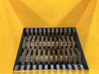 Broyeur compact automatique en acier inoxydable et aluminium pour la récupération des métaux, avec moteur, mini broyeur de tôles métalliques