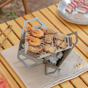 Parrilla <span class=keywords><strong>Portátil</strong></span> <span class=keywords><strong>de</strong></span> Acero Inoxidable Desmontable y Resistente al Viento, Parrilla Triangular Mini Tipo Loto para Camping, Parrilla <span class=keywords><strong>de</strong></span> <span class=keywords><strong>Carbón</strong></span> para Uso en Exteriores - Product Image 6