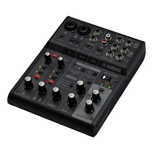 Interface audio Yamaha Ag06 Mixer 6 canaux avec streaming USB et sortie moniteur pour utilisation en studio à domicile - Product Image 2