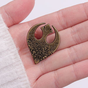 アンティークブロンズカラーエナメルピンブローチバックパック服ラペルバッジクラシック映画ジュエリー友達へのギフト - Product Image 2