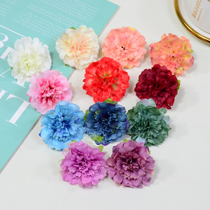 Fleurs artificielles de carnation Dongchen Crafts avec feuilles, décorations florales en soie pour accessoires de photographie de mariage et décoration intérieure - Product Image 1