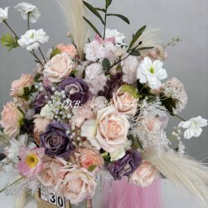 Centres <span class=keywords><strong>de</strong></span> <span class=keywords><strong>table</strong></span> à fleurs 45cm Boho <span class=keywords><strong>Chic</strong></span> violet et rose avec fleurs violettes blush herbe <span class=keywords><strong>de</strong></span> pampa pour événements intérieurs romantiques - Product Image 4