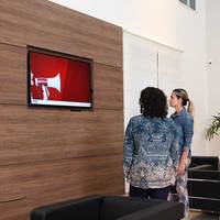 Écran tactile IR 86 pouces, équipement pédagogique, écran LCD 4K FHD, tableau interactif intelligent pour les entreprises, téléviseur pour l'école