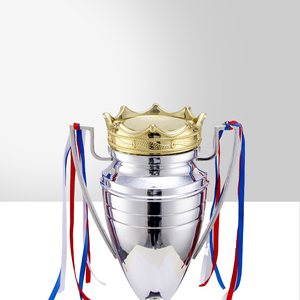 Nouveau Trophée Sportif Métallique Haut <span class=keywords><strong>de</strong></span> Gamme Personnalisé Grande Taille avec Couronne Dorée et Rubans pour Champions <span class=keywords><strong>de</strong></span> Football - Product Image 5