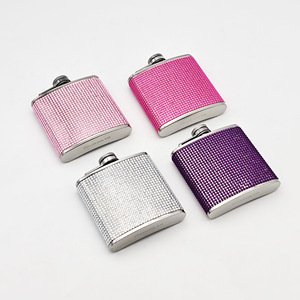 Gourde à liqueur pour femme, <span class=keywords><strong>petite</strong></span> forme carrée, diamant, 6 oz, mini gourde à <span class=keywords><strong>whisky</strong></span> avec entonnoir, gourde en acier inoxydable portable pour l'extérieur - Product Image 2