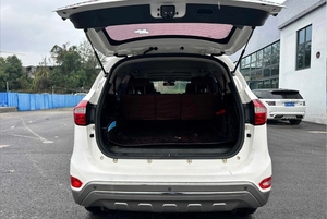 <span class=keywords><strong>JMC</strong></span> Yusheng S350 2.0T Diesel Automatique 5 ou 7 Places SUV d'occasion 2017 – Voiture Familiale Tout-Terrain Abordable - Product Image 6