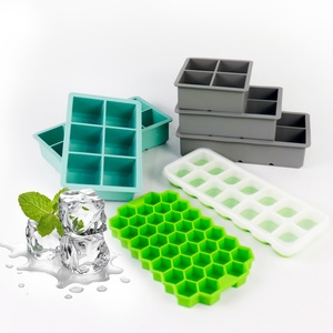 Molde para Cubitos de Hielo de 4/6/8 Cavidades, Libre de BPA, Apto para Alimentos, Accesorios de Cocina, Bandejas de Silicona Gigantes para Cubitos de Hielo - Product Image 1