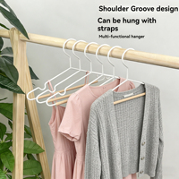 Cintre en bois de luxe haut de gamme, durable, antidérapant, moderne, à épaules larges, anti-plis, pour magasin de vêtements et salle de bain