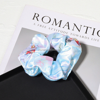 Élastiques à cheveux personnalisés en satin effet soie 13 cm, impression numérique couleurs mélangées, avec logo personnalisé pour événements promotionnels et usage quotidien