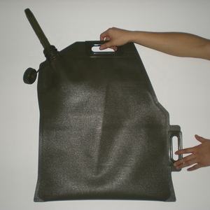 Réservoir d'huile et de carburant portable, flexible et pliable, en TPU 20L 5MPa, design professionnel, avec garantie de 2 ans, pour stockage de produits chimiques en extérieur - Product Image 3