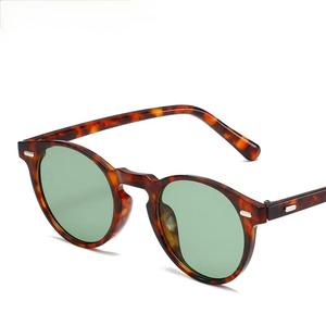 Occhiali da sole da guida con montatura nera classica personalizzata Tortoiseshell montatura piccola UV400 <span class=keywords><strong>lenti</strong></span> ottiche alla moda occhiali indossabili - Product Image 6