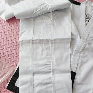 <span class=keywords><strong>Uniforme</strong></span> <span class=keywords><strong>de</strong></span> <span class=keywords><strong>Taekwondo</strong></span> ITF Quteng - <span class=keywords><strong>Uniforme</strong></span> <span class=keywords><strong>de</strong></span> Entrenamiento Profesional Ligero Unisex <span class=keywords><strong>de</strong></span> Material Acanalado para <span class=keywords><strong>Taekwondo</strong></span> ITF - Product Image 4