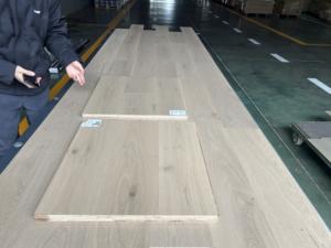 Hot Sale Engineered Oak Flooring <b>Brushed</b> <b>Wooden</b> Board European Oak Hardwood Multilayer Engineered Wood Flooring - Product Image 4
