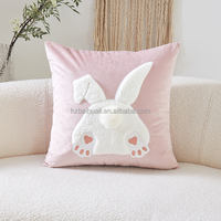 Nouvelle arrivée : housse de coussin carrée 100% polyester avec broderie décorative en forme de lapin pour la maison et l'hôtel