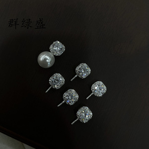 Qunlvsheng S925 Colgante de plata de ley con diamante talla princesa y engaste de perlas, joyería de boda para mujer - Product Image 3