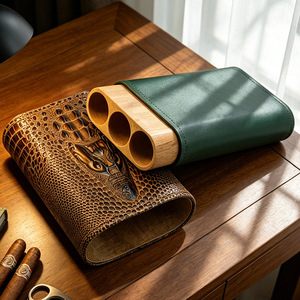 Étui de Voyage Premium en <span class=keywords><strong>Cuir</strong></span> Gaufré pour Cigares, Triple Emplacement, Intérieur en Bois de Cèdre, Support Portable pour Cigares, Idéal Cadeau d'Affaires - Product Image 2