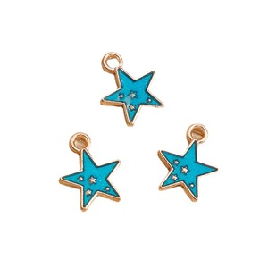 Weny, 10 pezzi per confezione, ciondolo a forma di stella a cinque punte in lega con finitura a goccia d'olio, realizzato a mano. - Product Image 5