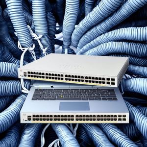 Commutateur réseau d'entreprise 100% original Cisco C1300-24P-4G 24x1G 4x1G SFP PoE+195W - Product Image 1
