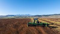 Tracteur agricole John Deere RTK 2026 avec système GPS de précision et système de direction automatique GNSS