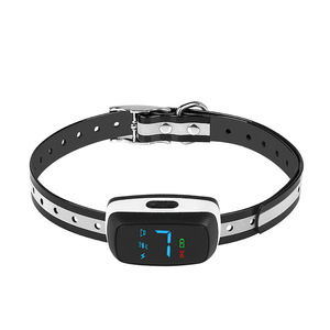 Collar antiladridos Petmartop con pantalla LED, vibración y descarga eléctrica para perros, tamaño 6.2x3.6x3cm - Product Image 2