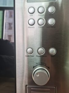 Horno Microondas de Convección Eléctrico Integrado de 27L con Sensor, Uso en Pared o Independiente, Panel Táctil de Vidrio para el Hogar, Parrilla - Product Image 4