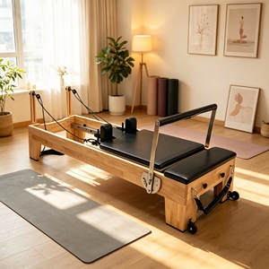 Máquina de Pilates Reformer de Madera de Roble Duradera para Uso Comercial, Cama Deslizante para Ejercicios Corporales, Ideal para Estudios de <span class=keywords><strong>Yoga</strong></span> y Pilates - Product Image 1