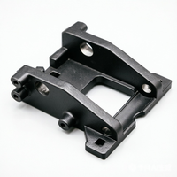 Support de châssis automobile moulé de précision OEM, cadre de montage pour machines agricoles, quincaillerie noire revêtue