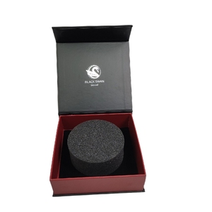 Boîte cadeau en carton rigide noir de luxe avec fermeture magnétique, logo personnalisé, revêtement UV, gaufrage, matériaux recyclés pour cadre photo - Product Image 5
