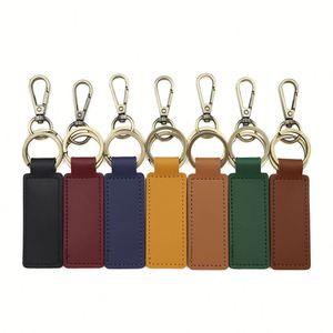 Llavero Personalizado de Cuero PU con 7 Colores, Anillo Metálico y Cierre de Mosquetón para Coche, Llavero en Blanco Personalizable - Product Image 1