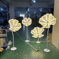 Accessoires de mariage Y193, lumières de chemin en tissu avec fleurs de pivoine lumineuses, décorations de scène de mariage, ornements lumineux pour la mise en scène