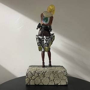 Figura de Acción de PVC de Annie Leonhart de Attack on Titan, Juguete de Moda, Regalo de Cumpleaños, Artículo Decorativo - Product Image 4