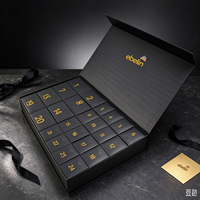 Boîte de calendrier de l'avent personnalisée, boîte cadeau rigide à fermeture magnétique, 24 tiroirs, emballage cosmétique de luxe noir et or, impression de logo personnalisée