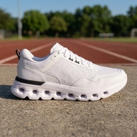 Sneakers unisexes à semelle coussinée ajourée avec logo personnalisé, en mesh PU respirant, légères, pour la marche et la course à pied