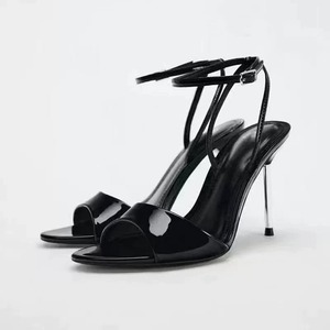 Sandales à talons fins en denim à bout pointu avec découpes en forme de bouche de poisson, design ajouré, sandales sexy à talons aiguilles pour femmes - Product Image 1