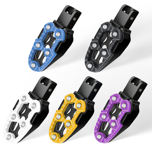 อะไหล่แต่งมอเตอร์ไซค์ CNC ทำจากอลูมิเนียมอัลลอยด์ ที่พักเท้าหลังกันลื่น ที่พักเท้าอเนกประสงค์สำหรับมอเตอร์ไซค์ผู้ชาย - Product Image 2