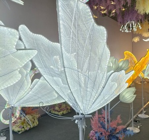 Luces Decorativas para Bodas, Alas de Mariposas LED Blanco Cálido, Tela Metálica Romántica, Decoración Colgante para Caminos, Pasillos, Escenarios de Fiesta - Product Image 5