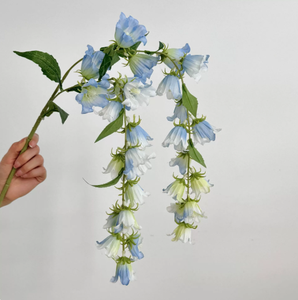 Ghirlanda di Campanule Artificiali in Seta - Realistiche Fioriture Pendenti per Decorazioni Casa e Matrimoni - Product Image 5