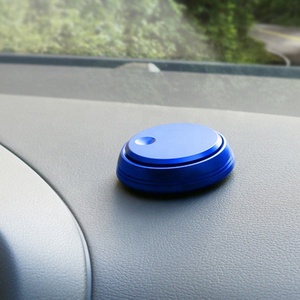 Diffuseur de parfum de voiture de luxe en alliage d'aluminium à énergie solaire avec logo personnalisé, parfum longue durée, écologique, vente en gros - Product Image 2