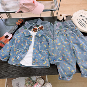 Girls Spring and Autumn New Children's Clothing Girls Cute Floral Denim Straight Pants Two-piece <b>Set</b> - Product Image 4