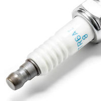 Fournisseur en gros NGK Bougie d'allumage NGK vérifiée par Alibaba 95734 LTR6AI-8 OEM 9A6G-12405-AA 5215216 AJ813092 L3Y3-18-110 9016