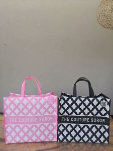 Sacs de courses non tissés imprimés sur mesure, sacs fourre-tout laminés pour la vente en gros, sacs à main durables et réutilisables pour les courses - Product Image 5