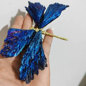 Venta al por mayor a granel de piedra natural Aura Cristal Tallado Aura negro turmalina libélula para regalo artesanal - Product Image 2