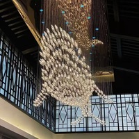 Lustre suspendu LED décoratif d'intérieur personnalisé, grande qualité, élégant, en cristal Empire, forme de poisson, design long et stylé