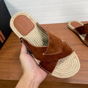 Sandalias de Verano Ecológicas para Hombre, Espadriles Cosidas a Mano, de Gamuza de Cáñamo, con Suela de Goma Antideslizante y Plataforma Abierta - Product Image 1