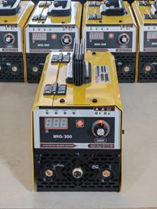 Mesin Las 3 in 1 MIG/MMA/TIG MIG-300 Tanpa Gas 220V Mesin Las Inverter Ringkas Tanpa Gas - Product Image 2