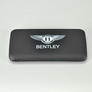 Personalizzato Sottile <span class=keywords><strong>10000</strong></span> <span class=keywords><strong>mAh</strong></span> banca di Potere banche Senza Fili <span class=keywords><strong>10000</strong></span> <span class=keywords><strong>mah</strong></span> LED Logo Caricatore Portatile di Ricarica Della Batteria Powerbanks con la Tazza di Aspirazione - Product Image 3