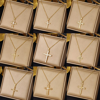 Collier de luxe en acier inoxydable étanche avec pendentif chrétien en pierres précieuses, plaqué or 18 carats, pendentif croix diamant